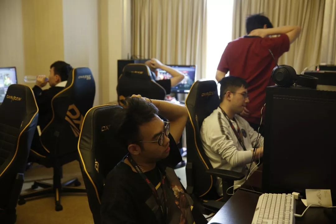 外媒爆料：前VIT辅助Jactroll将回归VIT