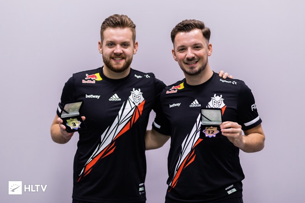 RNG教练：我今天暴怒，对选手发了很大的火